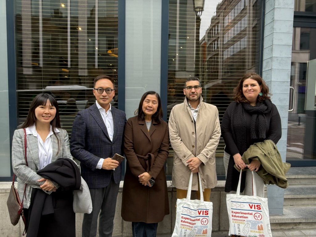 VIS 3 - 報新聞 Mega News