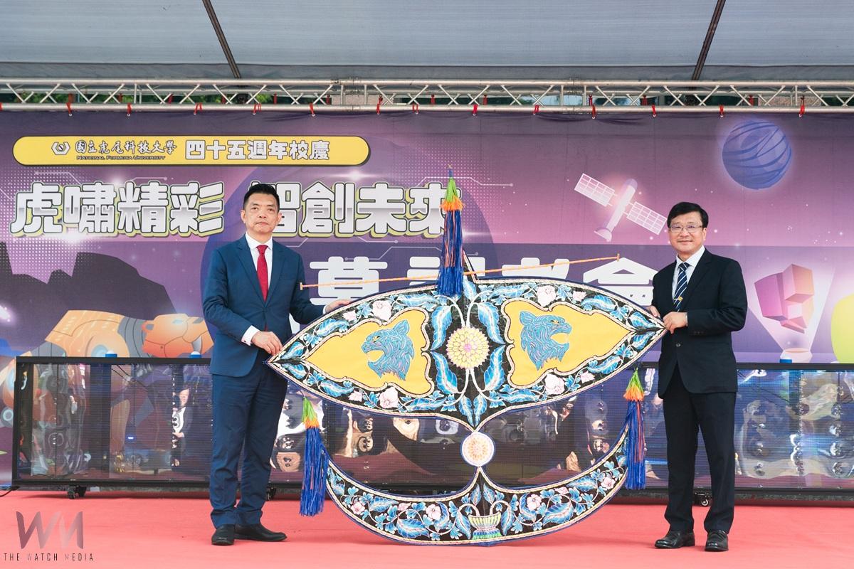 虎科大45週年校慶揭幕　海外校友獻「月亮風箏」祝福、AI新秀成果亮相 - https://www.watchmedia01.com