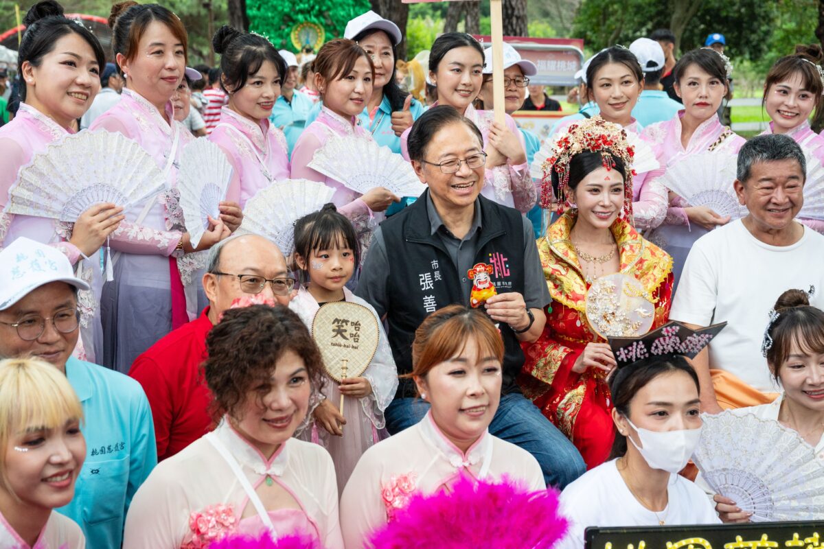 中央大學111週年校慶 1500人齊聚聽民歌回味木棉道 8e5f7a5b 2fb0 4161 a759 b4eb09d34b7d